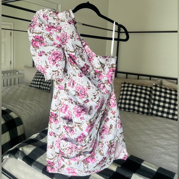 Michael Costello x REVOLVE Viktor Mini Dress in Pink Floral - Picture 3 of 11
